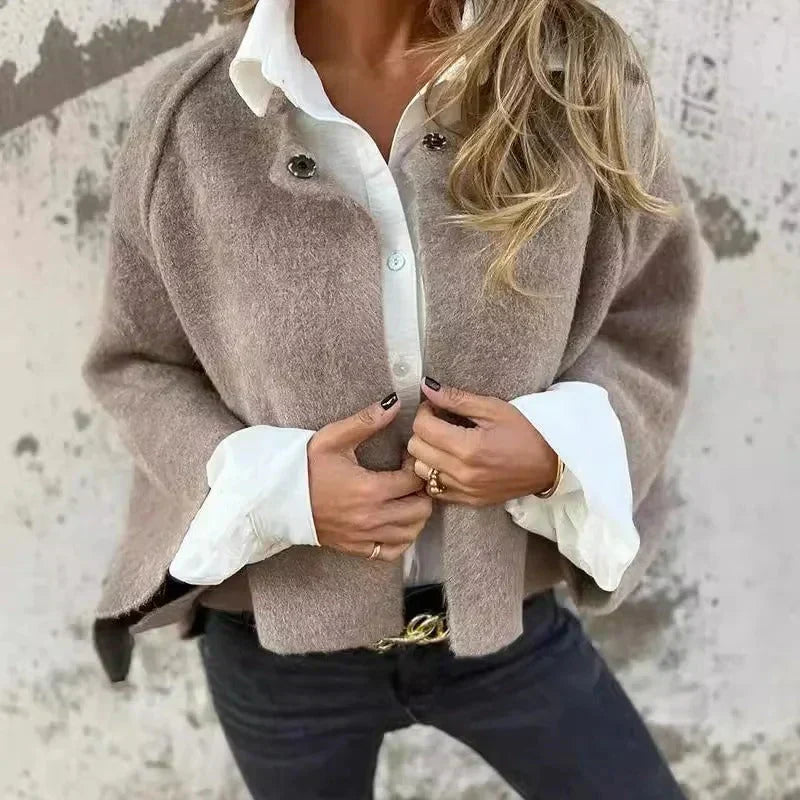  - Velvanna